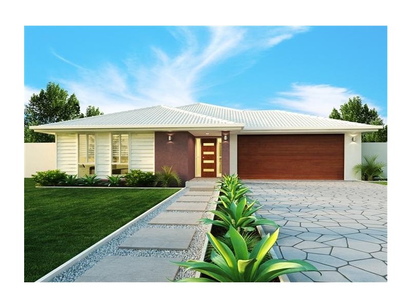 32 Adam Street, Beachmere QLD 4510