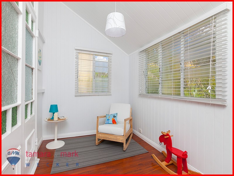 84 Griffith Street, Sandgate QLD 4017