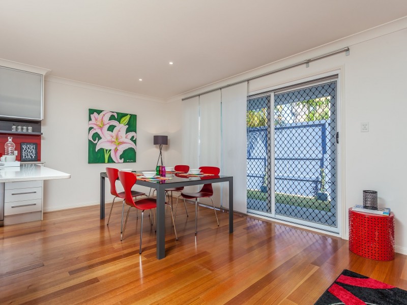 21 Agnes Street, Shorncliffe QLD 4017