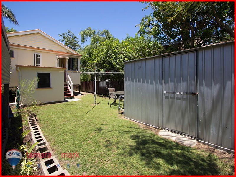 33 Murray Street, Sandgate QLD 4017