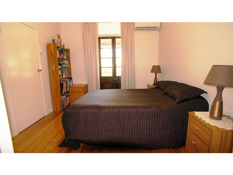 17 Burnett St, Sadliers Crossing QLD 4305