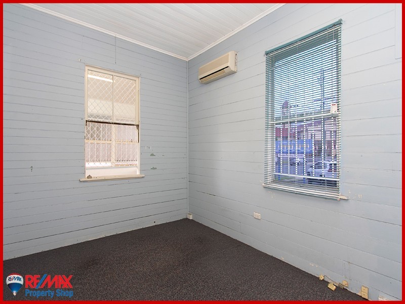 10 Second Avenue, Sandgate QLD 4017