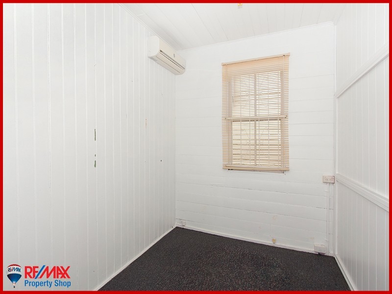 10 Second Avenue, Sandgate QLD 4017