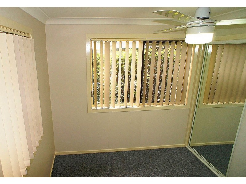 1/3 Spalding Ct, Goodna QLD 4300