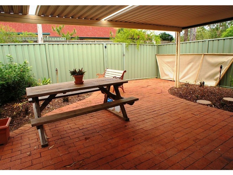 1/3 Spalding Ct, Goodna QLD 4300