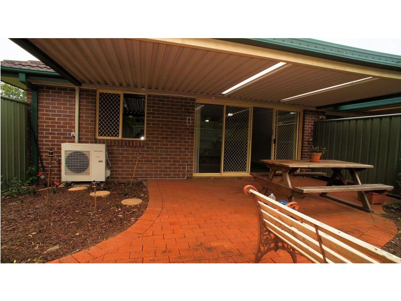 1/3 Spalding Ct, Goodna QLD 4300