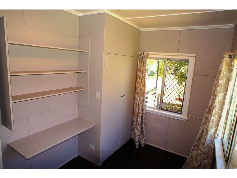 22 Phillip St, One Mile QLD 4305