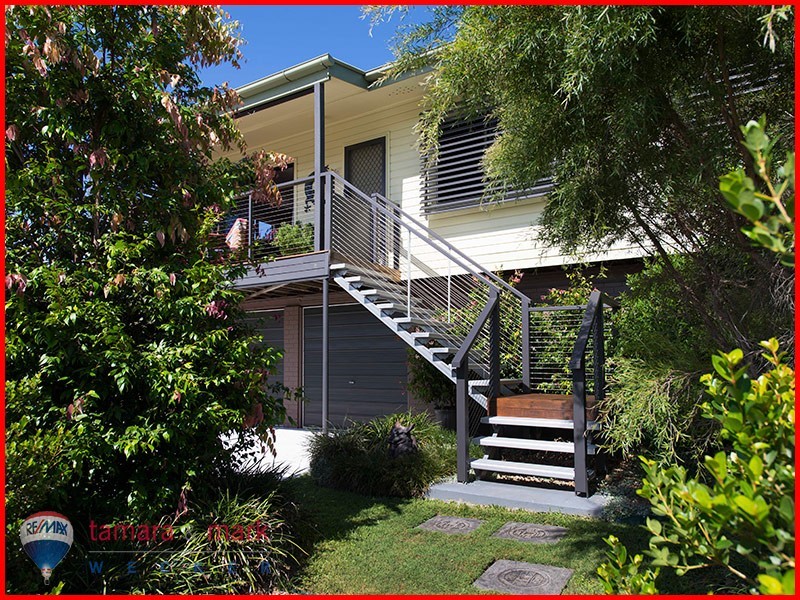 10 Cherry Street, Brighton QLD 4017