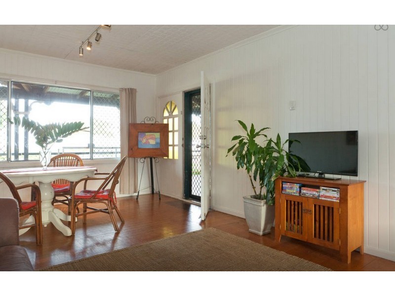 598 Flinders Parade, Brighton QLD 4017