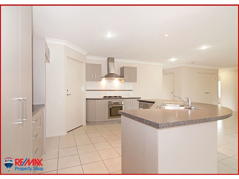 9 Freeman Place, Bracken Ridge QLD 4017