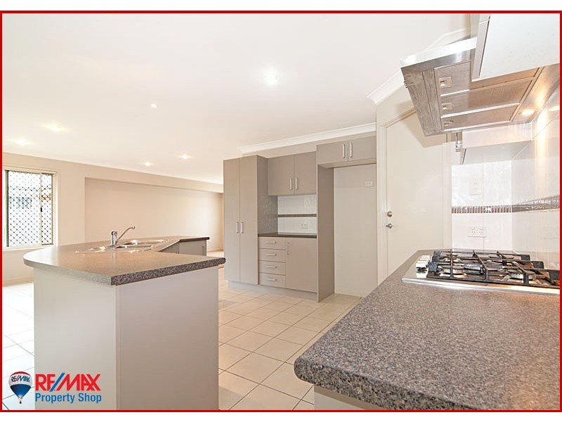 9 Freeman Place, Bracken Ridge QLD 4017