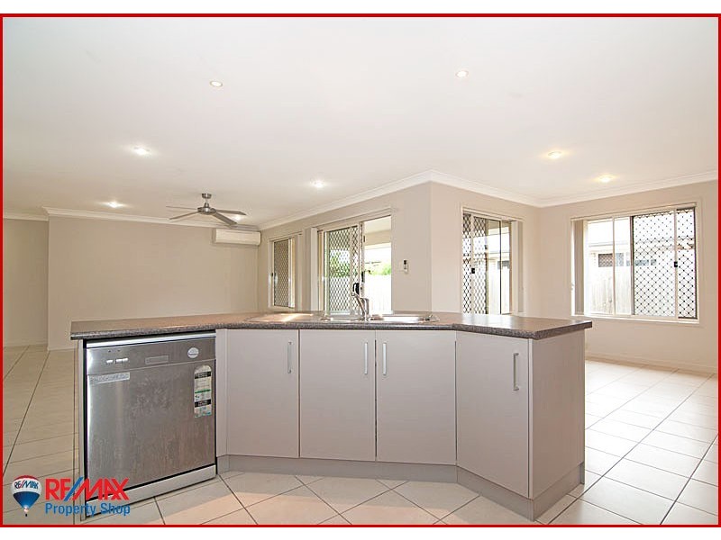 9 Freeman Place, Bracken Ridge QLD 4017