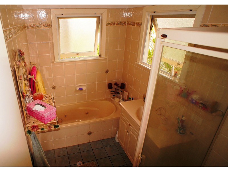 284 Brighton Road, Sandgate QLD 4017