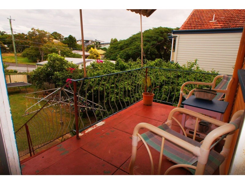 284 Brighton Road, Sandgate QLD 4017