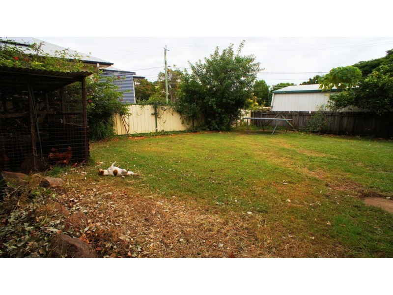 284 Brighton Road, Sandgate QLD 4017