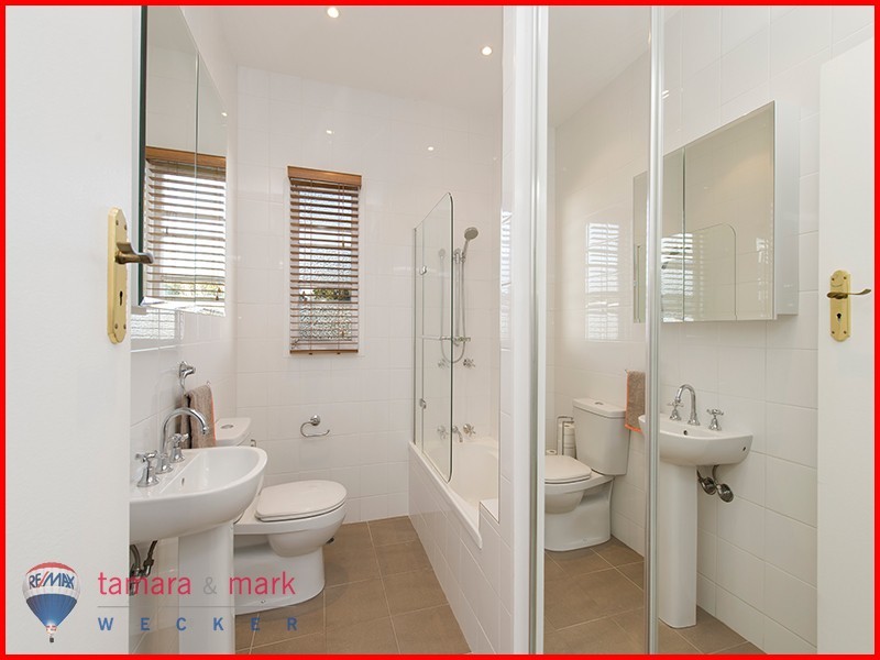 99 Queens Parade, Brighton QLD 4017