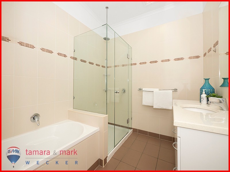 6 Romney Street, Brighton QLD 4017