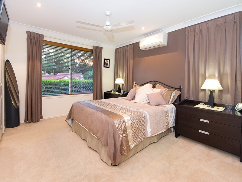 5 Steffen Place, Aspley QLD 4034