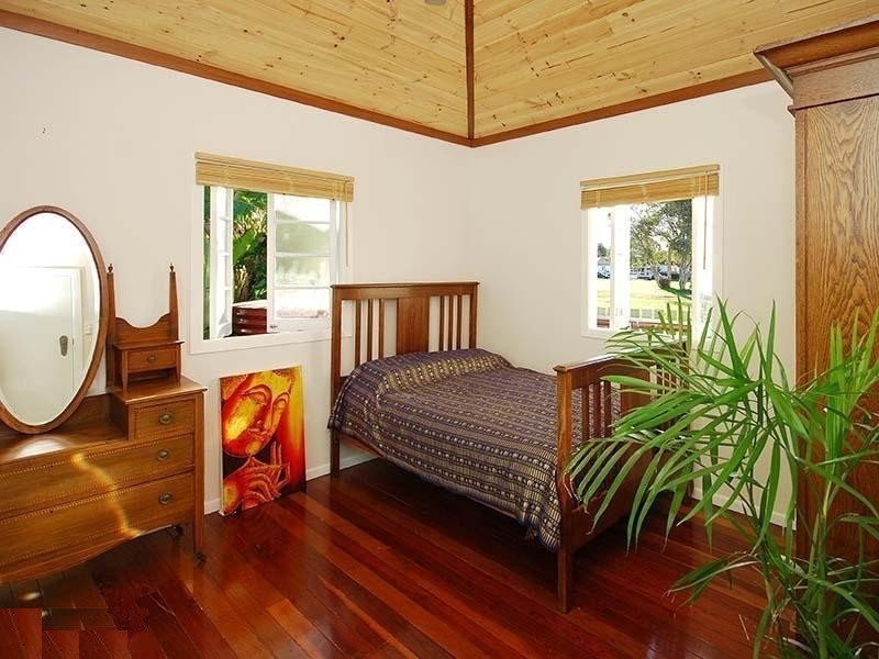 6 Morcombe Street, Brighton QLD 4017