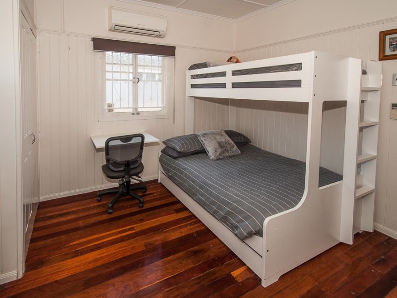 84 Adams Street, Deagon QLD 4017