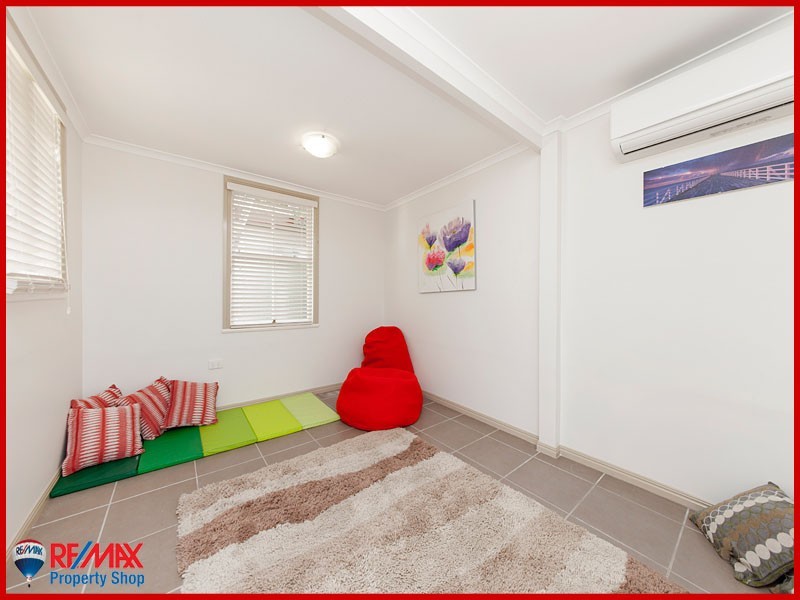 328 Flinders Parade, Brighton QLD 4017