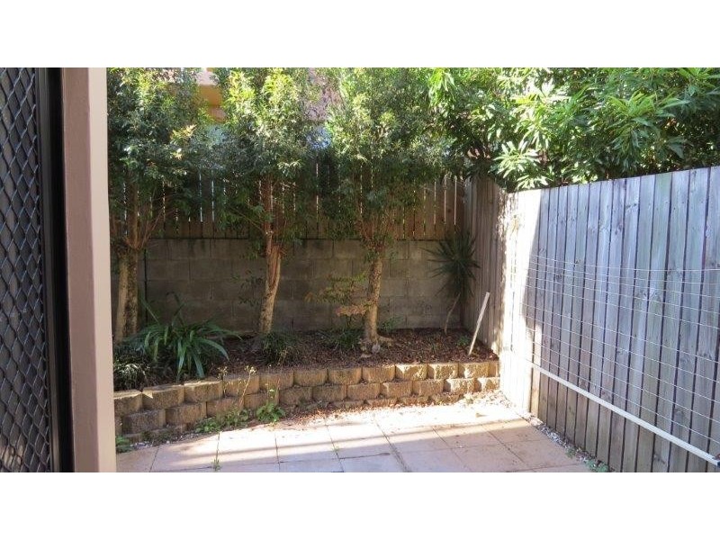 4/50-54 John Street, Redcliffe QLD 4020