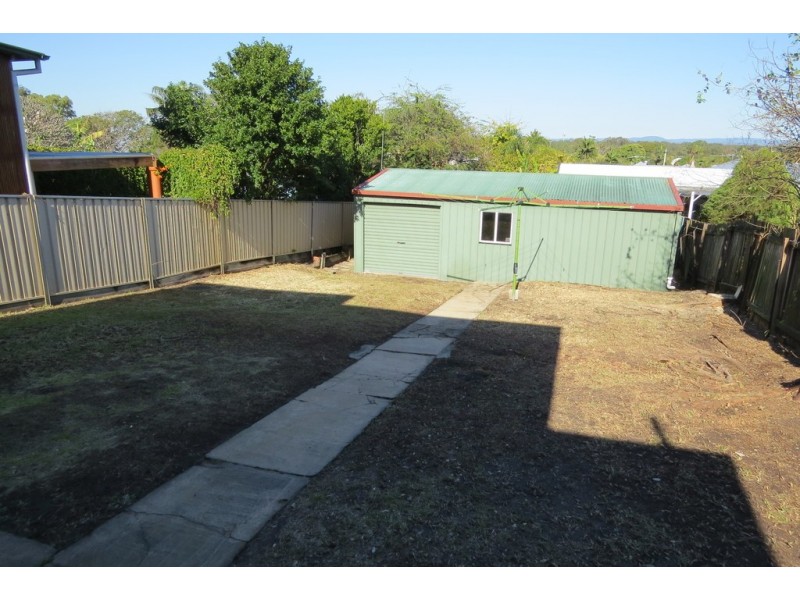 112 Shorncliffe Parade, Shorncliffe QLD 4017