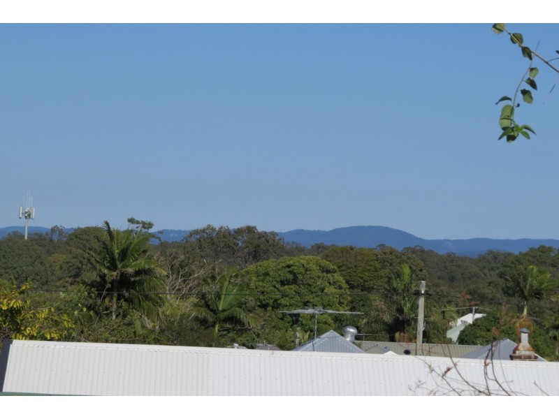 112 Shorncliffe Parade, Shorncliffe QLD 4017