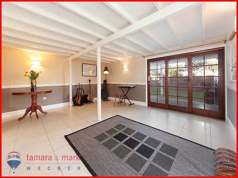 23 Beatham Street, Sandgate QLD 4017