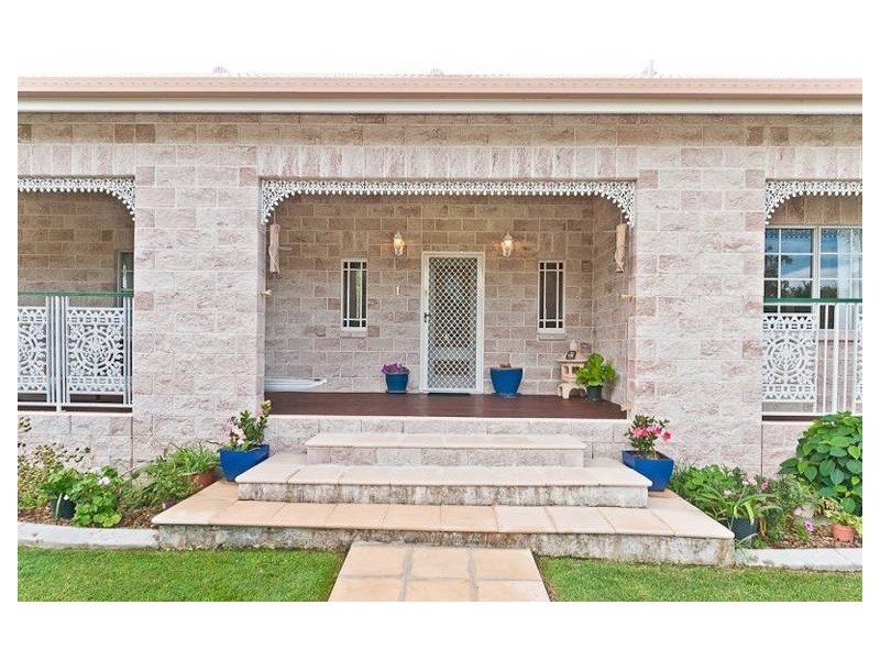 1 Margaret Close, Brighton QLD 4017