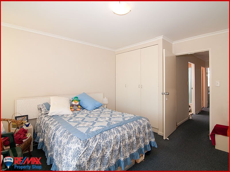 31 King Street, Woody Point QLD 4019