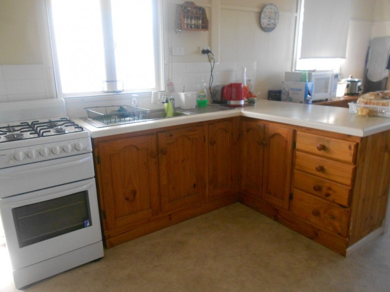 376 Flinders Parade, Brighton QLD 4017