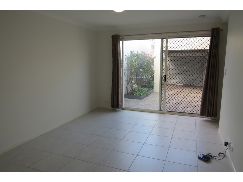 13 Daintree Park way, Fitzgibbon QLD 4018