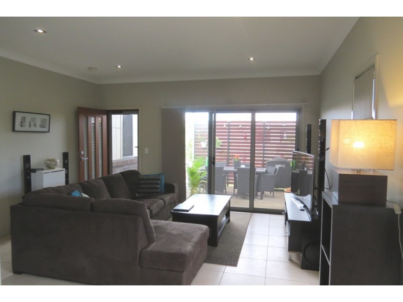 9/166 Speight Street, Brighton QLD 4017