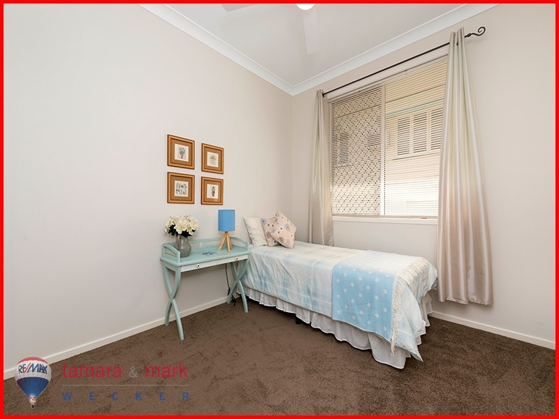 25 Twentieth Avenue, Brighton QLD 4017