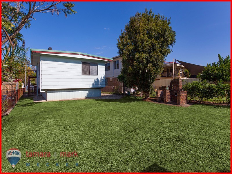 32 Norman Street, Deagon QLD 4017