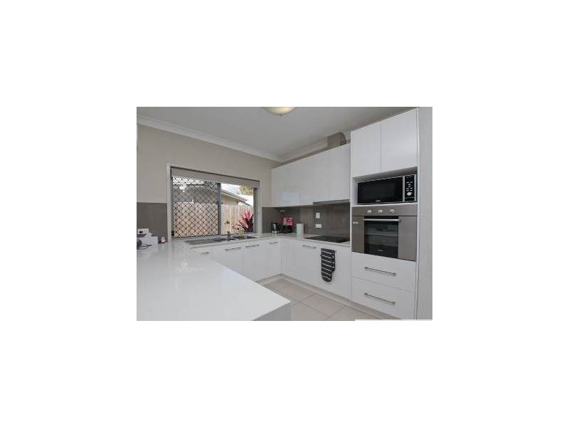 27/166 Speight Street, Brighton QLD 4017