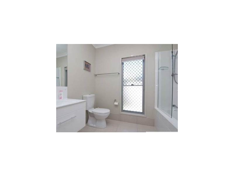 27/166 Speight Street, Brighton QLD 4017