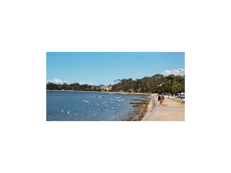 402 Flinders Parade, Brighton QLD 4017