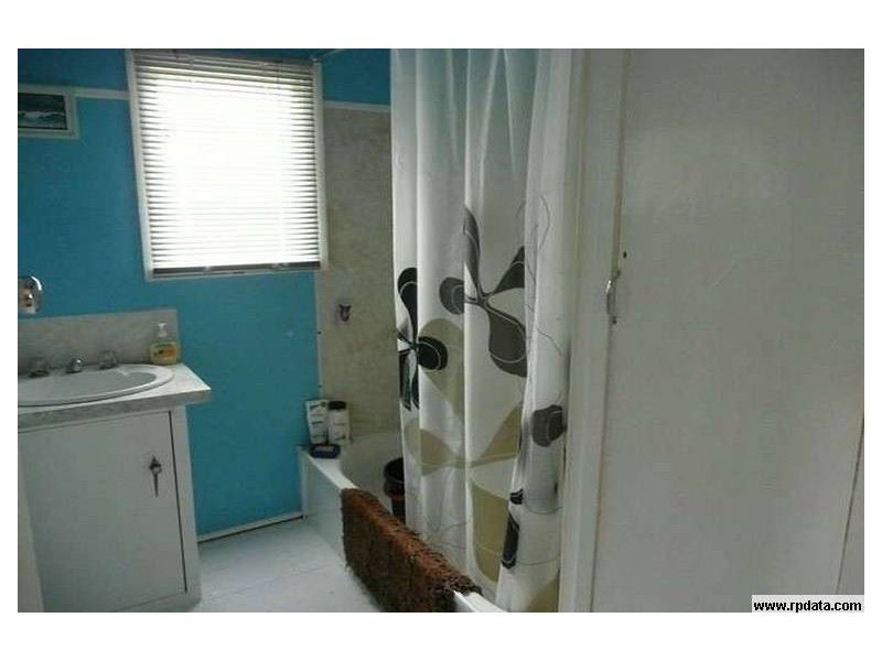 54 Gladstone Street, Brighton QLD 4017