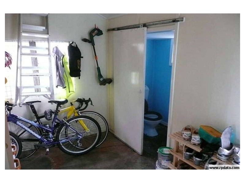 54 Gladstone Street, Brighton QLD 4017