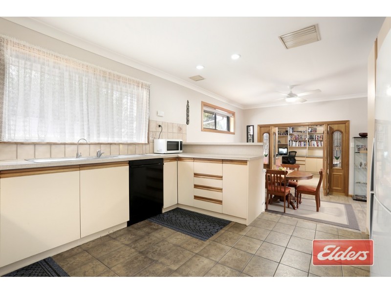 6 View Crescent, Evanston Park SA 5116