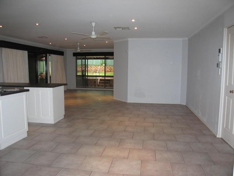 33 Goldfinch Way, Hewett SA 5118