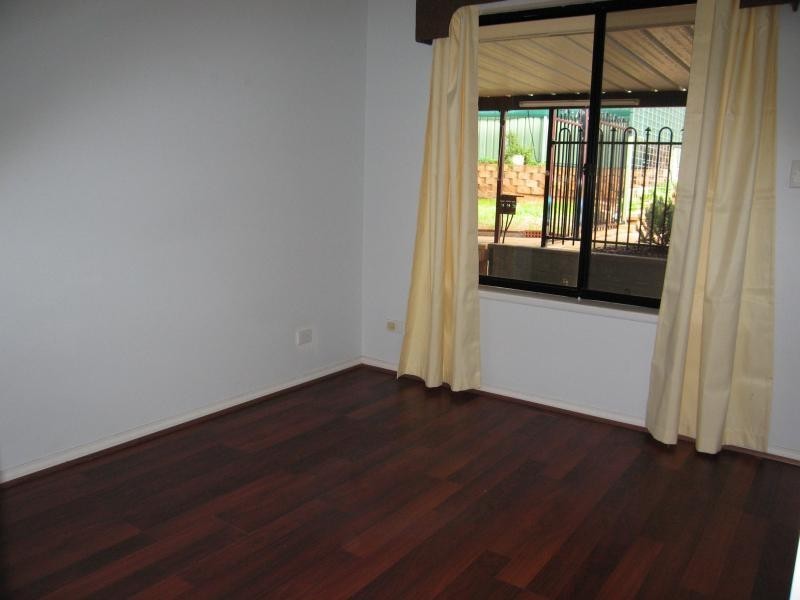 33 Goldfinch Way, Hewett SA 5118