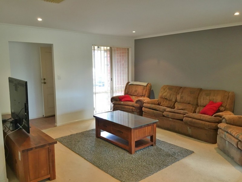 16 Thiele Crescent, Evanston Park SA 5116