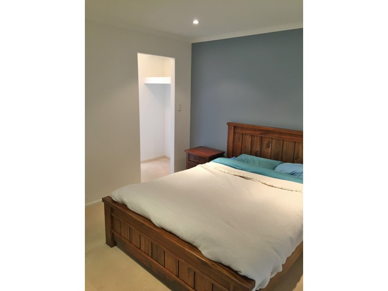 16 Thiele Crescent, Evanston Park SA 5116