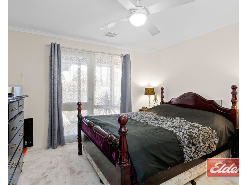 34 Hindmarsh Boulevard, Evanston Gardens SA 5116