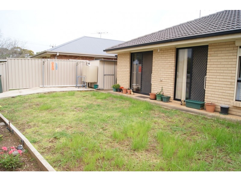 11/1 McGonigal Drive, Willaston SA 5118