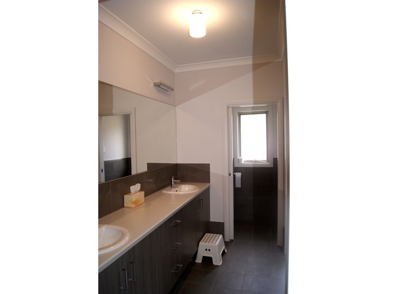 261 Woodlands Road, Cockatoo Valley SA 5351