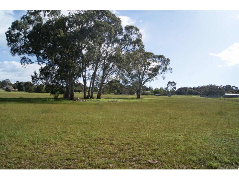 Lot 102 Williamstown Road, Cockatoo Valley SA 5351